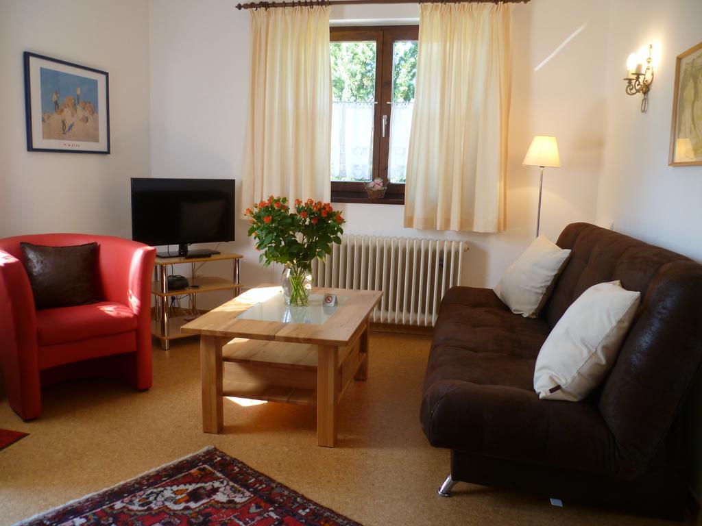 Haus Slechta Apartamento Kitzbühel Habitación foto