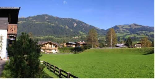 Haus Slechta Apartamento Kitzbühel Exterior foto